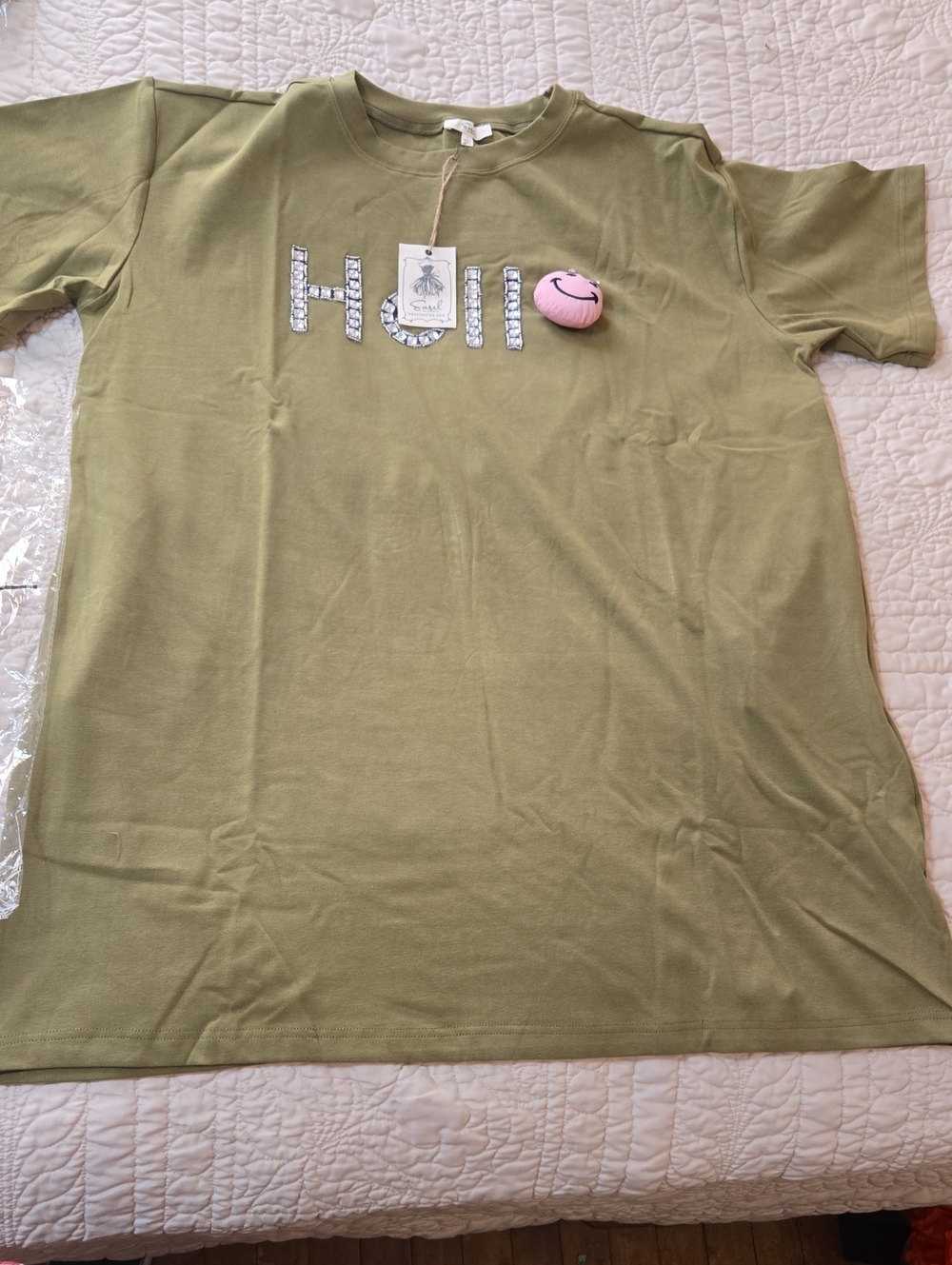 easel Olive Green Graphic Tee with Pink Smiley Pin